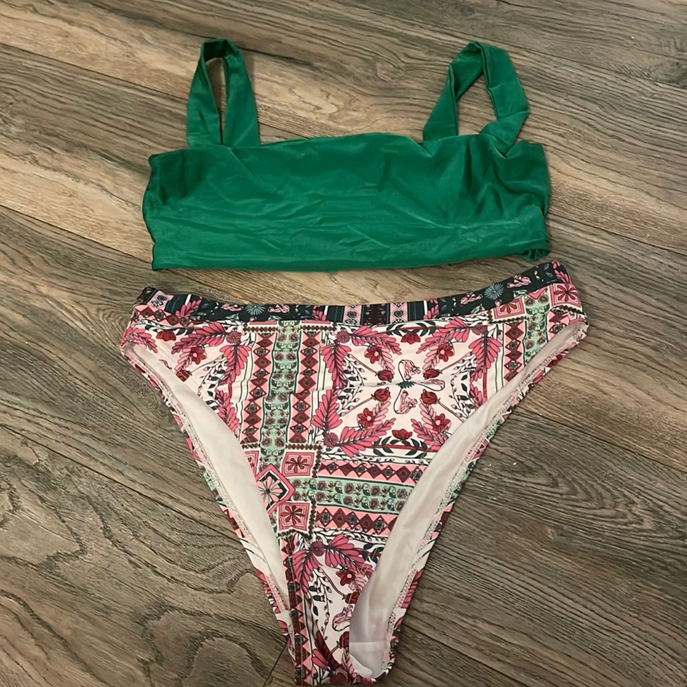 High leg bikini